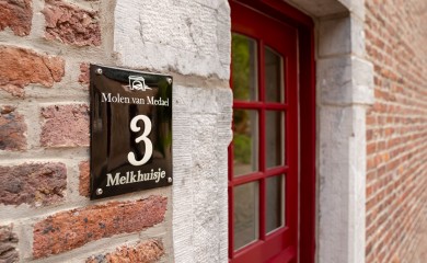 img-4